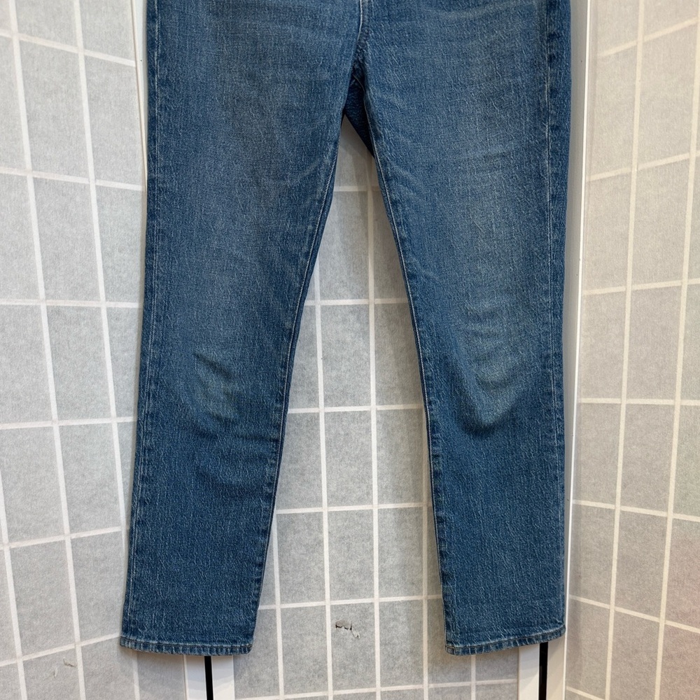 Madewell High Rise Dark Blue Jeans - Picture 4 of 11